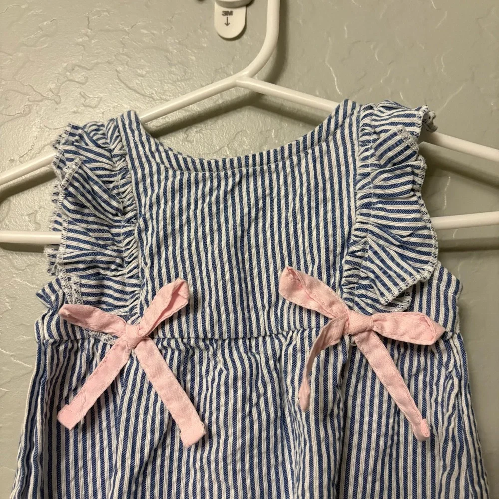 ⭐️Ruffle Butts blue and white striped pink bow ruffle romper 0-3 months